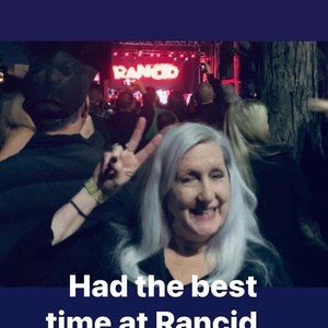 Meet your Posher, Phyllis